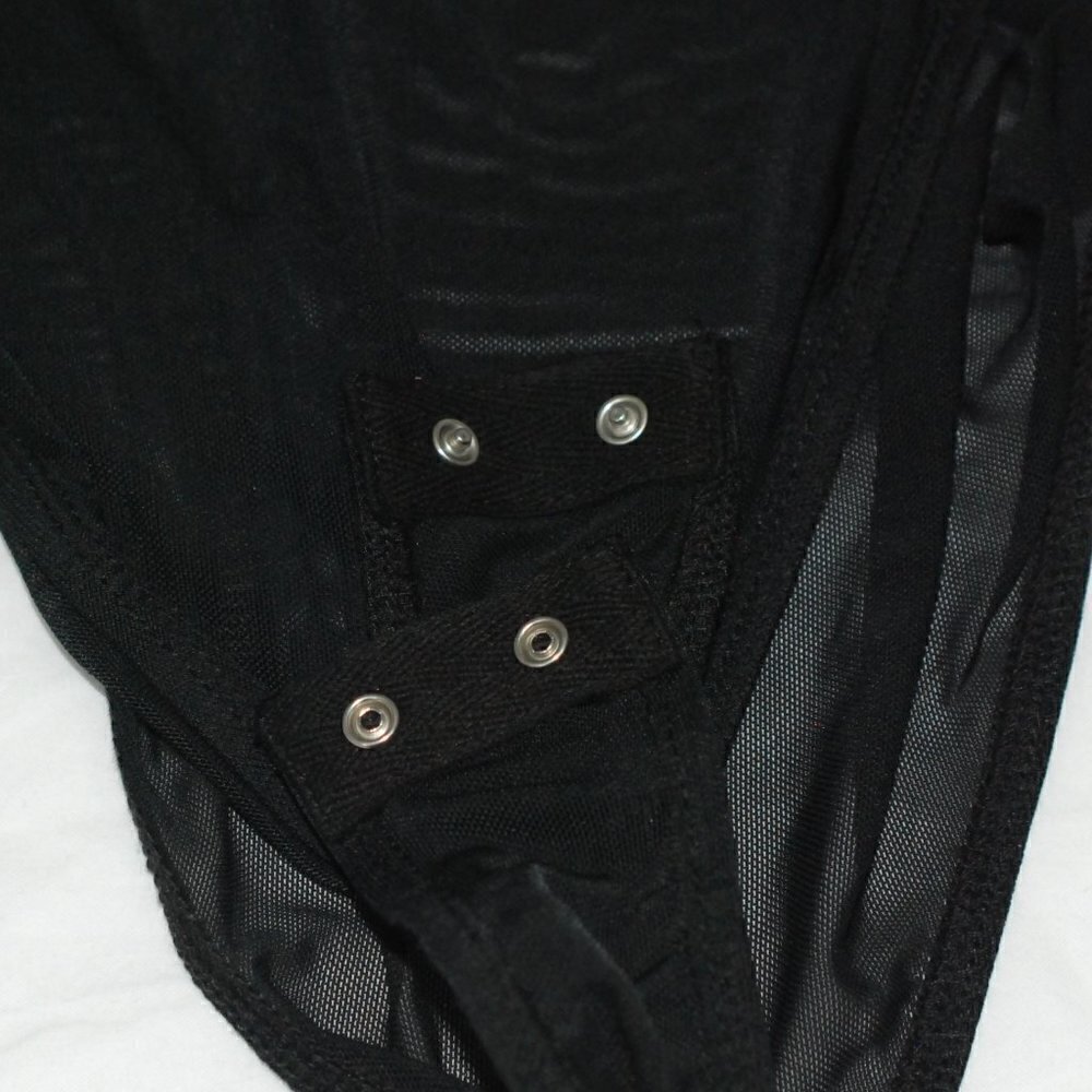 NWT NanaMacs Womens Medium Bodysuit One Piece Deep Plunge Vneck Gold Black - Picture 10 of 11